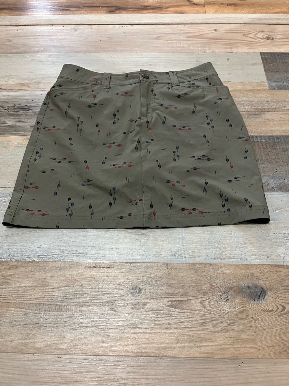 Eddie Bauer Olive Green Women's Skort Size 4 Casual Vacay Workout Tennis